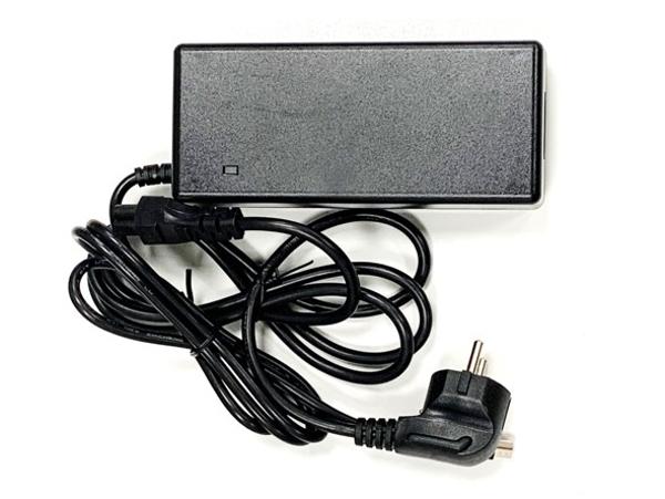CHARGER NM2 TYPE E 42V/2A EU S BMS